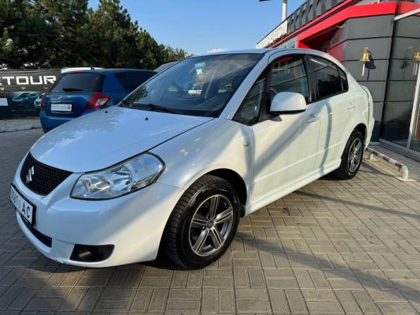 Suzuki SX4 I (Classic) Рестайлинг с пробегом 2011 года, цена 679 900 рублей, 210002 км, седан, Автокод Объявления