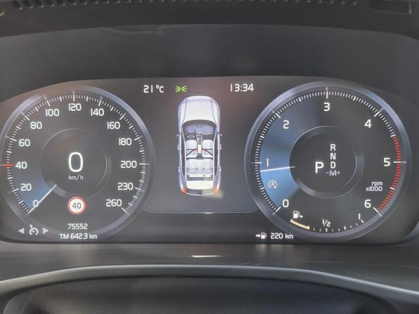 Volvo XC40 I с пробегом 2019 года, цена 2 580 000 рублей, 75600 км, внедорожник, Автокод Объявления