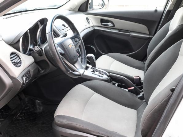 Chevrolet Cruze I Рестайлинг с пробегом 2013 года, цена 629 000 рублей, 174456 км, седан, Автокод Объявления