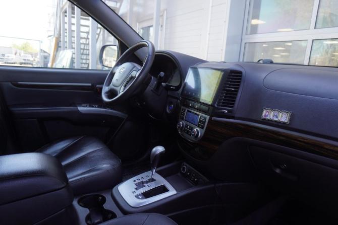 Hyundai Santa Fe II Рестайлинг с пробегом 2012 года, цена 1 245 000 рублей, 307371 км, внедорожник, Автокод Объявления