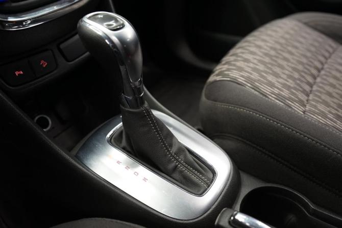 Opel Mokka I с пробегом 2014 года, цена 1 290 000 рублей, 95757 км, внедорожник, Автокод Объявления