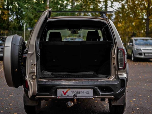 Lada (ВАЗ) Niva Travel I с пробегом 2021 года, цена 960 000 рублей, 48325 км, внедорожник, Автокод Объявления