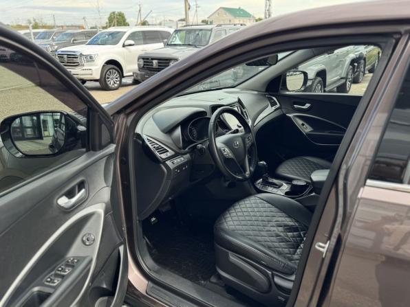 Hyundai Santa Fe III с пробегом 2013 года, цена 1 415 000 рублей, 257814 км, внедорожник, Автокод Объявления