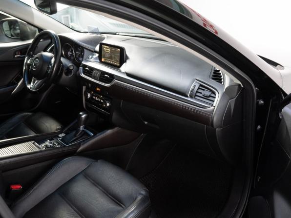 Mazda 6 III (GJ) Рестайлинг с пробегом 2016 года, цена 2 199 000 рублей, 126396 км, седан, Автокод Объявления