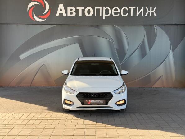 Hyundai Solaris II с пробегом 2019 года, цена 1 299 000 рублей, 98356 км, седан, Автокод Объявления