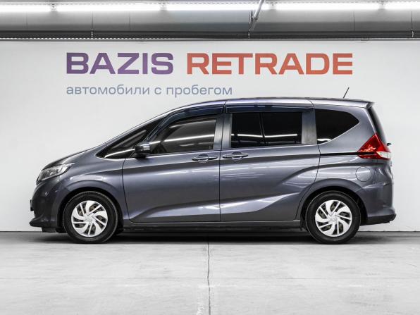 Honda Freed II с пробегом 2016 года, цена 1 519 000 рублей, 220141 км, компактвэн, Автокод Объявления