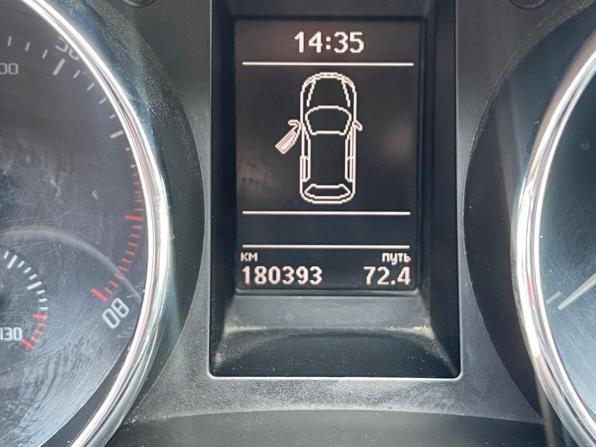 Skoda Yeti I Рестайлинг с пробегом 2015 года, цена 985 000 рублей, 180392 км, внедорожник, Автокод Объявления