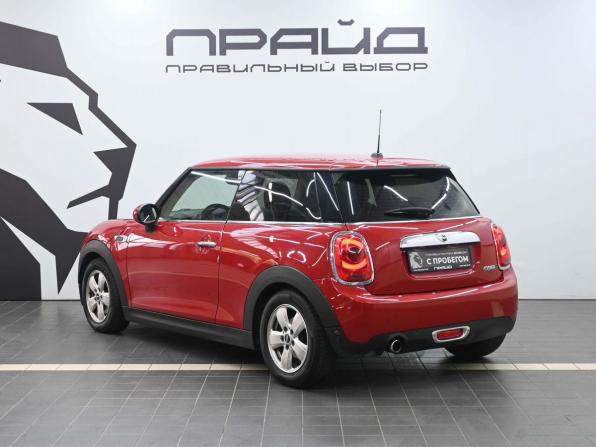 Mini Hatch III (F55/F56) с пробегом 2014 года, цена 1 649 900 рублей, 109000 км, хэтчбек, Автокод Объявления
