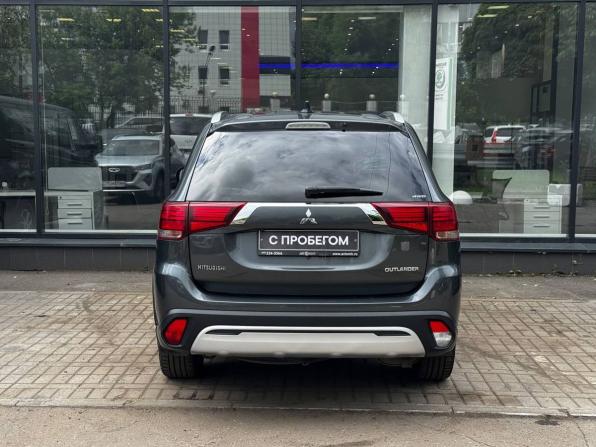 Mitsubishi Outlander III Рестайлинг 3 с пробегом 2019 года, цена 2 050 000 рублей, 181194 км, внедорожник, Автокод Объявления