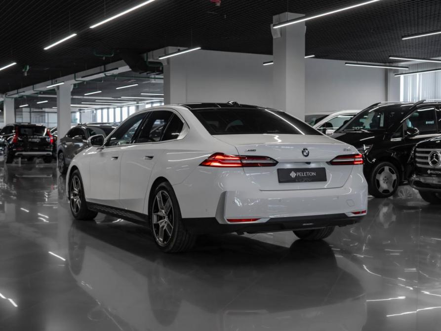BMW 5 серии VIII (G60/G61/G68) Москва  - изображение 4