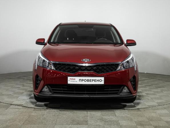 Kia Rio IV Рестайлинг с пробегом 2021 года, цена 1 609 700 рублей, 85344 км, седан, Автокод Объявления