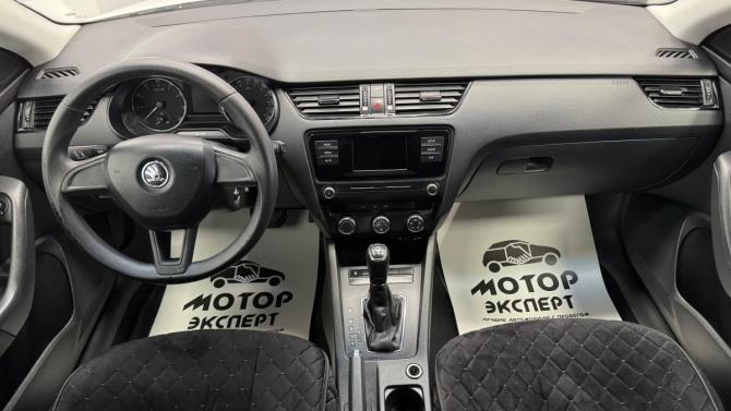 Skoda Octavia III (A7) с пробегом 2015 года, цена 1 099 000 рублей, 127250 км, лифтбек, Автокод Объявления
