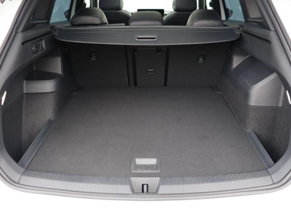 Volkswagen Tiguan III (China Market) с пробегом 2025 года, цена 4 299 000 рублей, 41410 км, внедорожник, Автокод Объявления