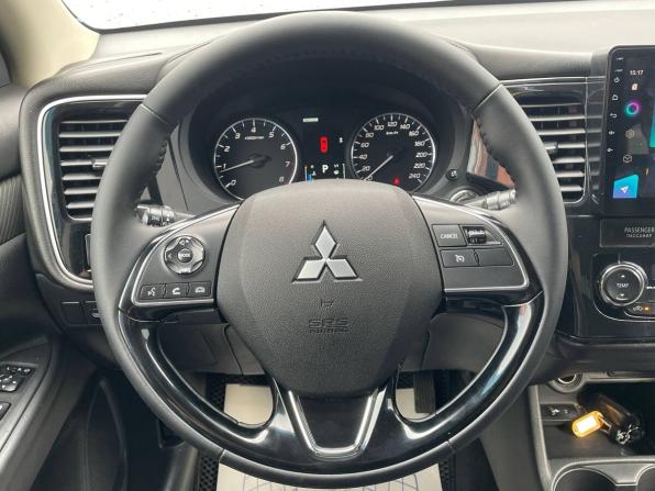Mitsubishi Outlander III Рестайлинг 2 с пробегом 2015 года, цена 1 720 000 рублей, 185720 км, внедорожник, Автокод Объявления