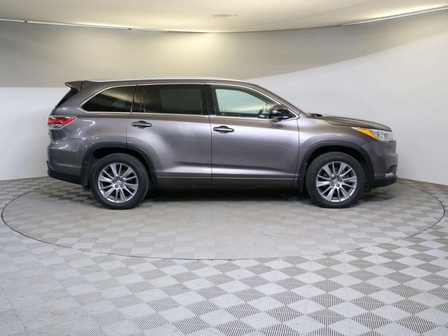 Toyota Highlander III (XU50) Санкт-Петербург  - изображение 4