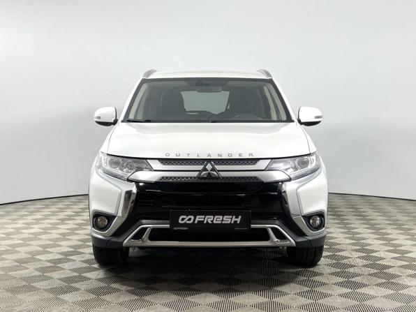 Mitsubishi Outlander III Рестайлинг 3 с пробегом 2019 года, цена 1 843 100 рублей, 141642 км, внедорожник, Автокод Объявления