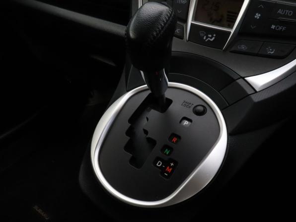 Subaru Trezia с пробегом 2013 года, цена 899 000 рублей, 84950 км, хэтчбек, Автокод Объявления