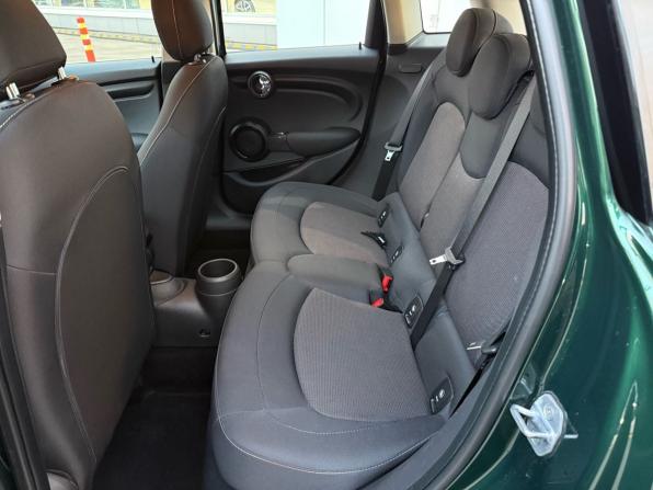 Mini Hatch III (F55/F56) с пробегом 2017 года, цена 1 470 000 рублей, 70468 км, хэтчбек, Автокод Объявления
