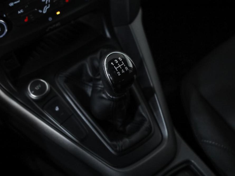 Ford Focus III Рестайлинг Санкт-Петербург  - изображение 18