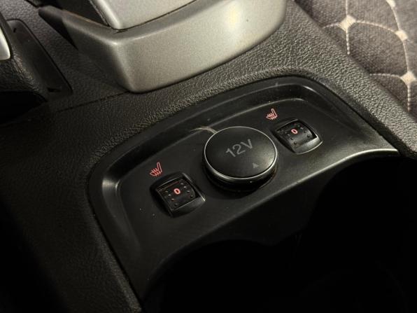 Ford Focus III с пробегом 2013 года, цена 780 000 рублей, 283635 км, седан, Автокод Объявления