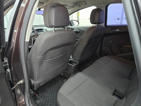 Opel Astra J с пробегом 2012 года, цена 875 000 рублей, 193431 км, универсал, Автокод Объявления