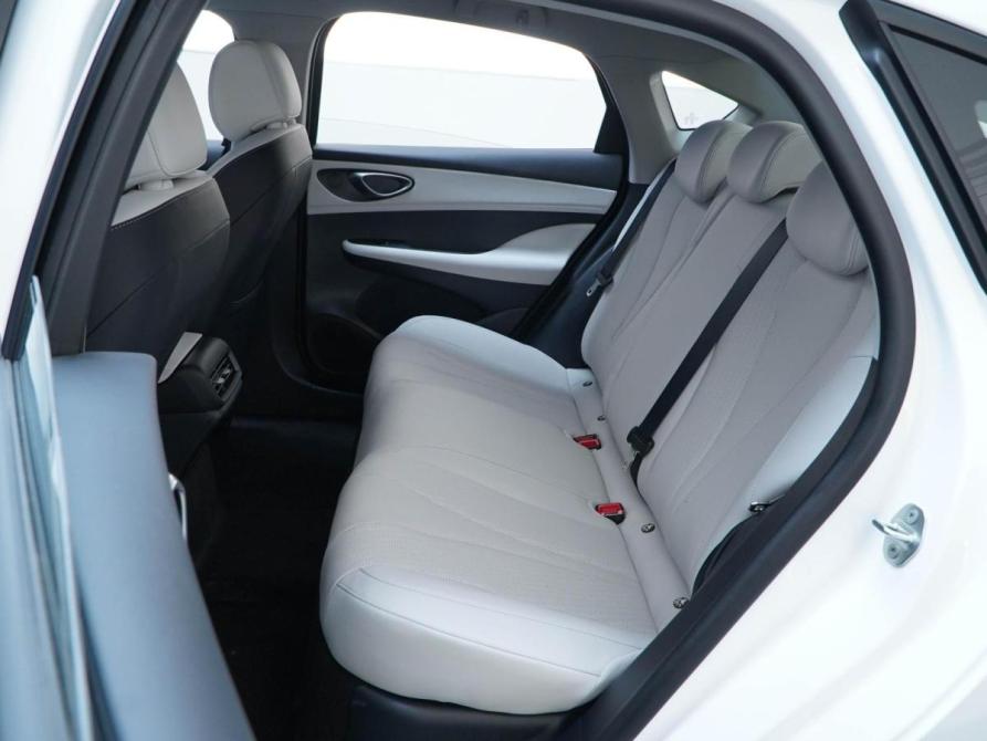 BYD Seal 05 Москва  - изображение 9