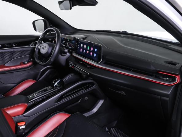 Geely Coolray I Рестайлинг с пробегом 2023 года, цена 2 290 000 рублей, 28289 км, внедорожник, Автокод Объявления