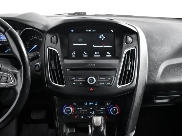 Ford Focus III Рестайлинг с пробегом 2018 года, цена 879 000 рублей, 227016 км, универсал, Автокод Объявления