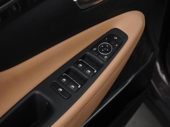 Hyundai Santa Fe IV Рестайлинг с пробегом 2021 года, цена 3 587 444 рубля, 55548 км, внедорожник, Автокод Объявления