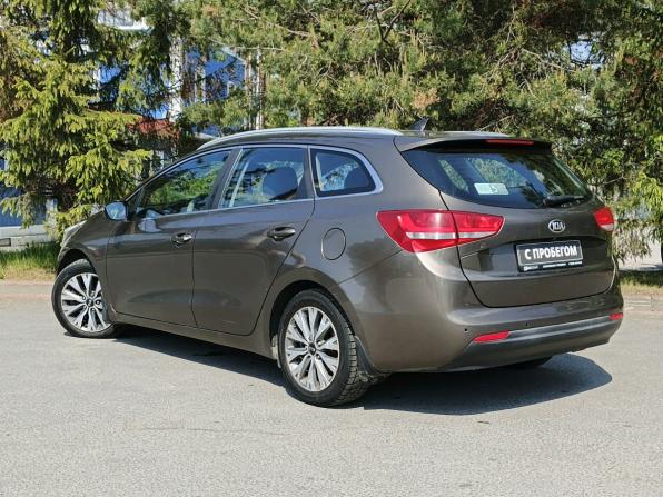 Kia Ceed II Рестайлинг с пробегом 2017 года, цена 999 000 рублей, 383512 км, универсал, Автокод Объявления