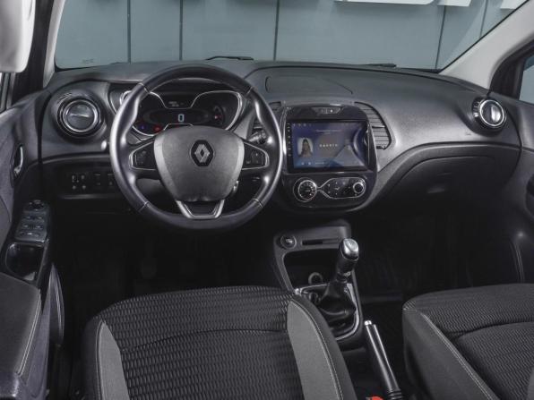 Renault Kaptur I с пробегом 2018 года, цена 1 380 000 рублей, 188822 км, внедорожник, Автокод Объявления