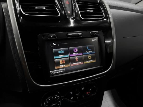 Renault Sandero II с пробегом 2017 года, цена 1 240 000 рублей, 18853 км, хэтчбек, Автокод Объявления