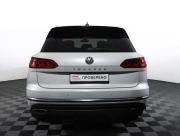 Volkswagen Touareg III Москва  - изображение 40