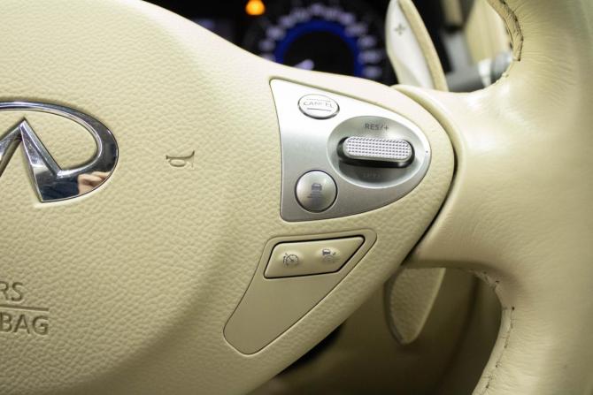 Infiniti QX70 с пробегом 2014 года, цена 2 299 000 рублей, 163220 км, внедорожник, Автокод Объявления