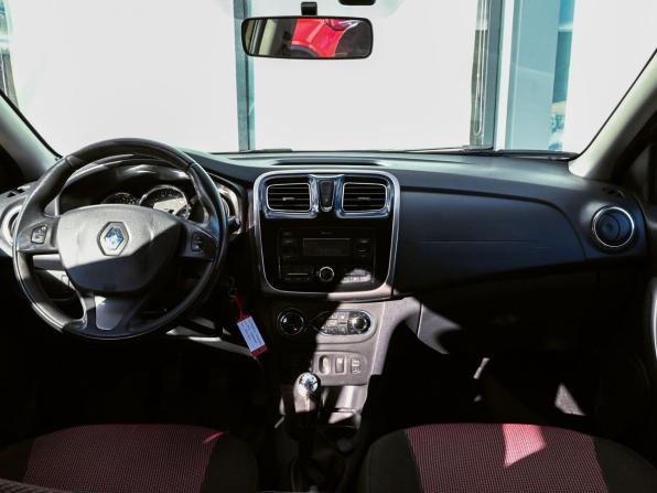 Renault Sandero II с пробегом 2017 года, цена 949 000 рублей, 163319 км, хэтчбек, Автокод Объявления