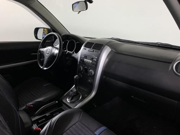 Suzuki Grand Vitara II Рестайлинг с пробегом 2011 года, цена 1 150 000 рублей, 198027 км, внедорожник, Автокод Объявления