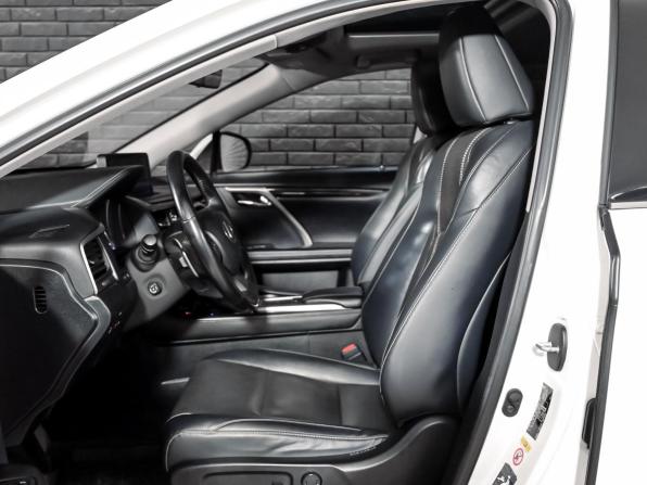 Lexus RX IV Рестайлинг с пробегом 2019 года, цена 4 400 000 рублей, 109915 км, внедорожник, Автокод Объявления