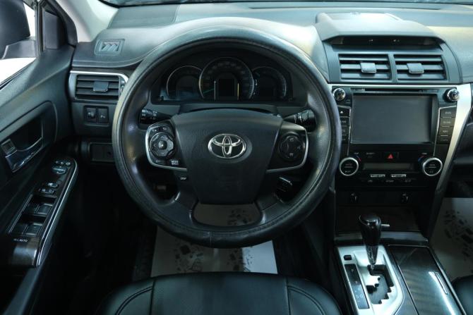 Toyota Camry VII (XV50) Рестайлинг с пробегом 2014 года, цена 1 549 000 рублей, 282984 км, седан, Автокод Объявления