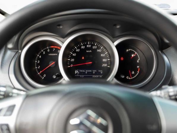 Suzuki Grand Vitara II Рестайлинг с пробегом 2010 года, цена 840 000 рублей, 156436 км, внедорожник, Автокод Объявления