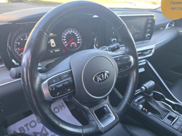Kia K5 III с пробегом 2021 года, цена 2 599 900 рублей, 80400 км, седан, Автокод Объявления