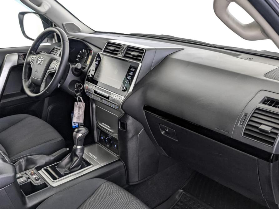 Toyota Land Cruiser Prado 150 Series Рестайлинг 3 Москва  - изображение 13