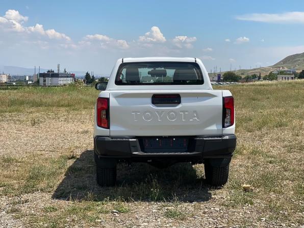 Новый Toyota Hilux IX 2026 года, цена 7 290 000 рублей, offers.body_type.unknown, Автокод Объявления