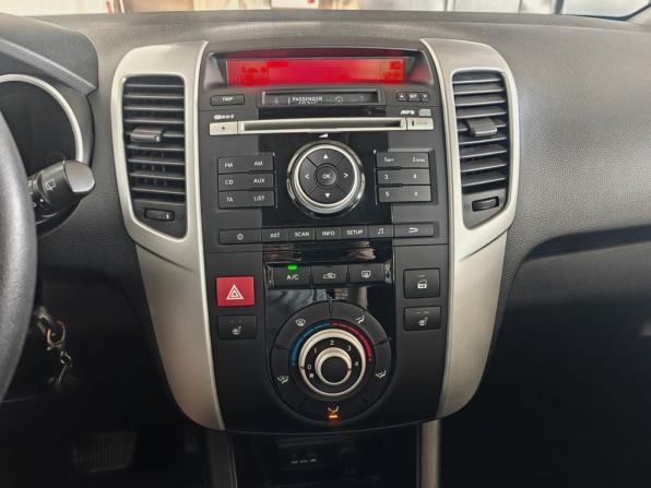 Kia Venga I с пробегом 2012 года, цена 945 000 рублей, 92700 км, компактвэн, Автокод Объявления