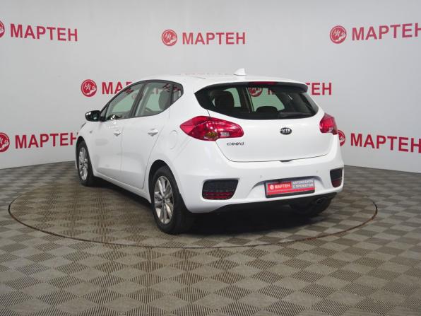 Kia Ceed II Рестайлинг с пробегом 2018 года, цена 1 483 000 рублей, 54853 км, хэтчбек, Автокод Объявления