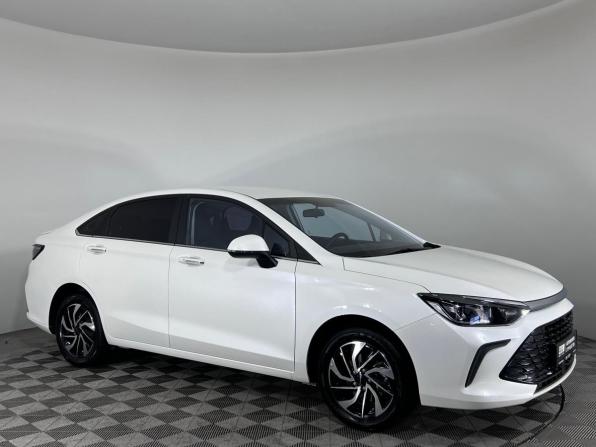 BAIC U5 Plus с пробегом 2023 года, цена 1 245 000 рублей, 45291 км, седан, Автокод Объявления