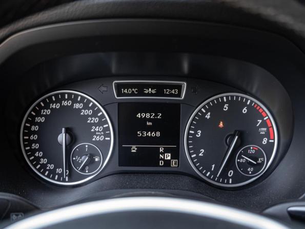 Mercedes-Benz B-Класс II (W246) с пробегом 2013 года, цена 1 945 000 рублей, 53468 км, хэтчбек, Автокод Объявления