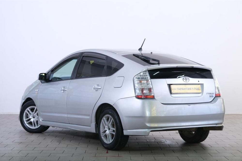 Toyota Prius II Рестайлинг (XW20) Омск  - изображение 5