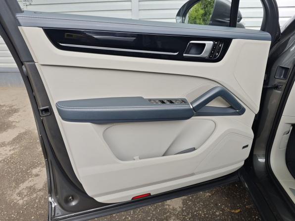 Porsche Cayenne III с пробегом 2019 года, цена 6 795 000 рублей, 93207 км, внедорожник, Автокод Объявления
