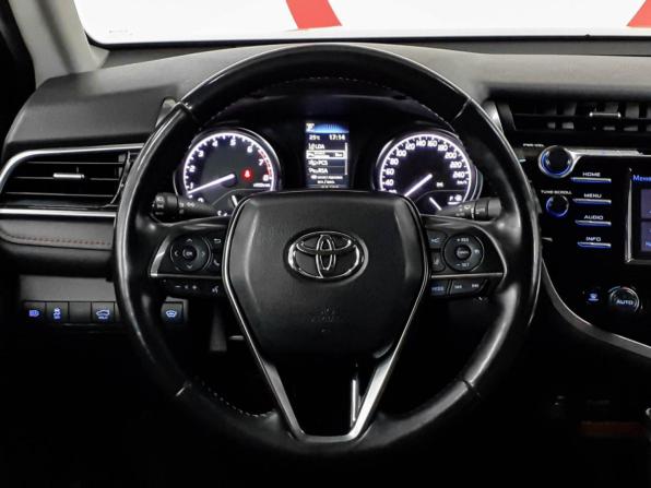 Toyota Camry VIII (XV70) с пробегом 2021 года, цена 3 050 000 рублей, 96477 км, седан, Автокод Объявления