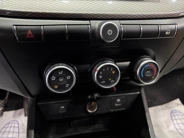 Lada (ВАЗ) Vesta I Рестайлинг (NG) с пробегом 2023 года, цена 1 270 000 рублей, 23927 км, седан, Автокод Объявления